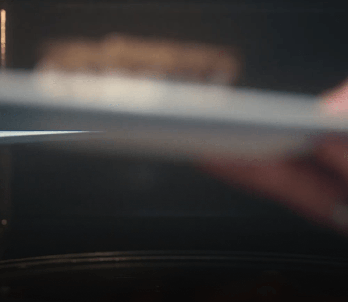 Aqueça dois pratos simultaneamente com Dupla Refeição